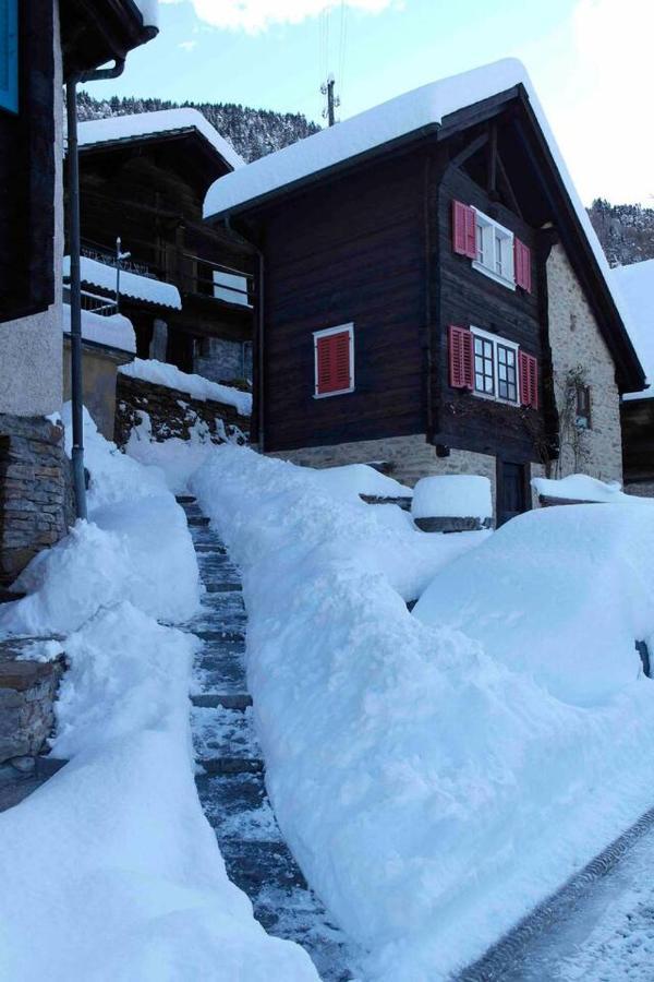 Appartamento Accogliente Di Montagna A Cavagnago 파이도 외부 사진